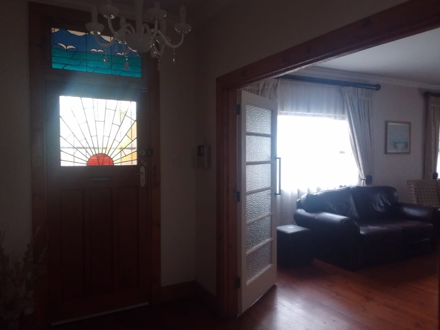 To Let 3 Bedroom Property for Rent in Selborne Eastern Cape